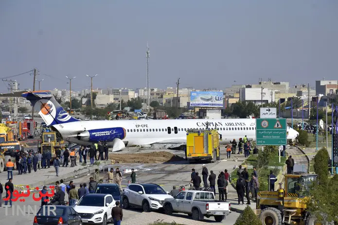 خروج هواپیمای مسافربری تهران - ماهشهر از باند فرودگاه