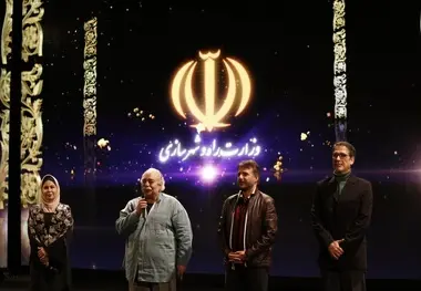 تصاویری از گرامیداشت هفته حمل‌ونقل که در برج میلاد برگزار شد