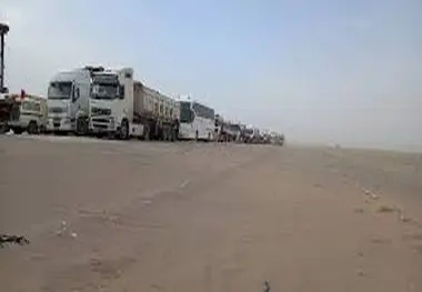 جاده ترانزیتی خور و بیابانک یک متر جاده دوبانده ندارد