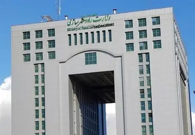 وزارت راه و شهرسازی روشنگری کند/ انتزاع وظایف حاکمیتی از شرکت راه آهن در مصوبه اصلاح ساختار وزارت راه