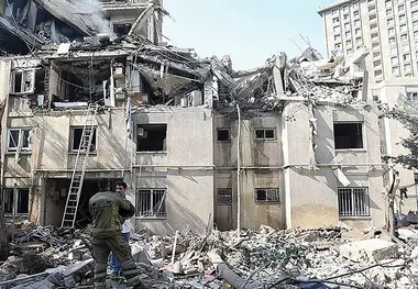 خسارت دیدگان واحد مسکونی و خودرو در تهران چه باید بکنند؟ 