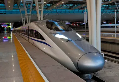 درخواست وزیر کشور برای راه اندازی قطار سریع السیر تهران مشهد
