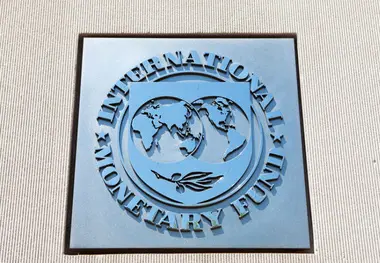 صندوق بین‌المللی پول علت کاهش رشد اقتصادی را بیان کرد