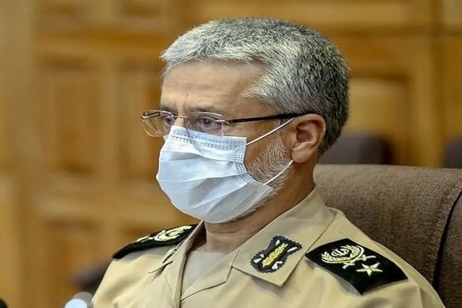 پیام تبریک امیر دریادار سیاری به رییس سازمان هواپیمایی کشور