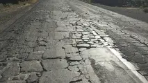 جاده بردسکن در کش و قوس قول‌ های ۲۰ ساله مسئولان
