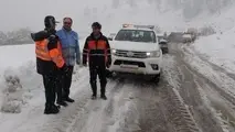 بارش برف و باران در محورهای شمالی/ تردد با زنجیر چرخ الزامی است