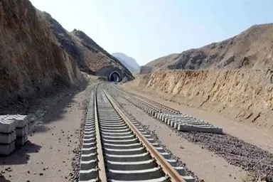 اتصال مراکز استان‌ ها به خط ریلی کشور؛ راه‌ آهن ‌همدان  سنندج مرز باشماق‌ به کجا رسید؟
​