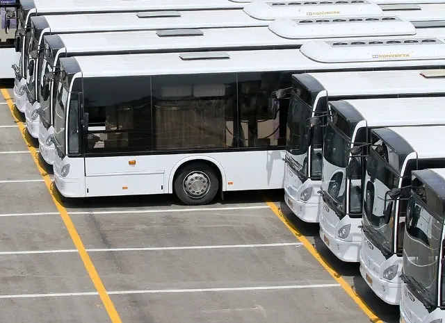  واردات اتوبوس‌ دست دوم «خیانت به کشور» است یا تولید اتوبوس بی‌کیفیت؟