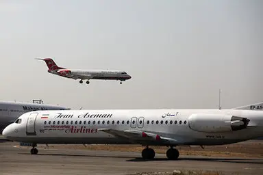 پرواز رشت شیراز در فرودگاه بوشهر به زمین نشست