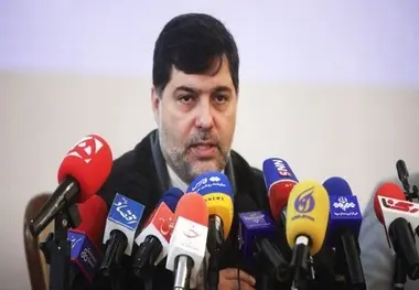 واکنش نادعلی به هجمه ها علیه شهرداری تهران/ مشکل رانندگان تاکسی برقی در شورای شهر بررسی می شود
