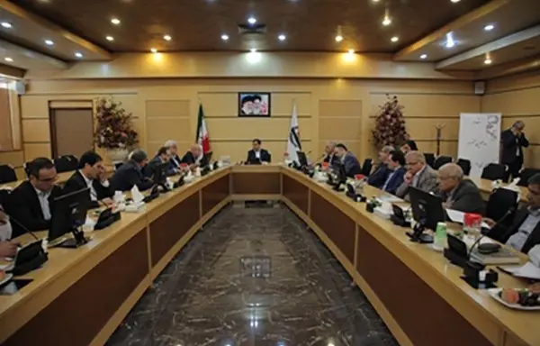 تشکیل تیم مالی- قراردادی بین شرکت ساخت و شرکت ذوب‌آهن اصفهان

