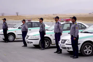 امدادرسانی در آزادراه شیراز اصفهان در کمتر از 7 دقیقه/ «کلینیک تخصصی نگهداری» در آزادراه مستقر شده است

