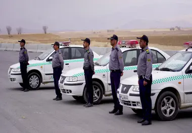 امدادرسانی در آزادراه شیراز اصفهان در کمتر از 7 دقیقه/ «کلینیک تخصصی نگهداری» در آزادراه مستقر شده است

