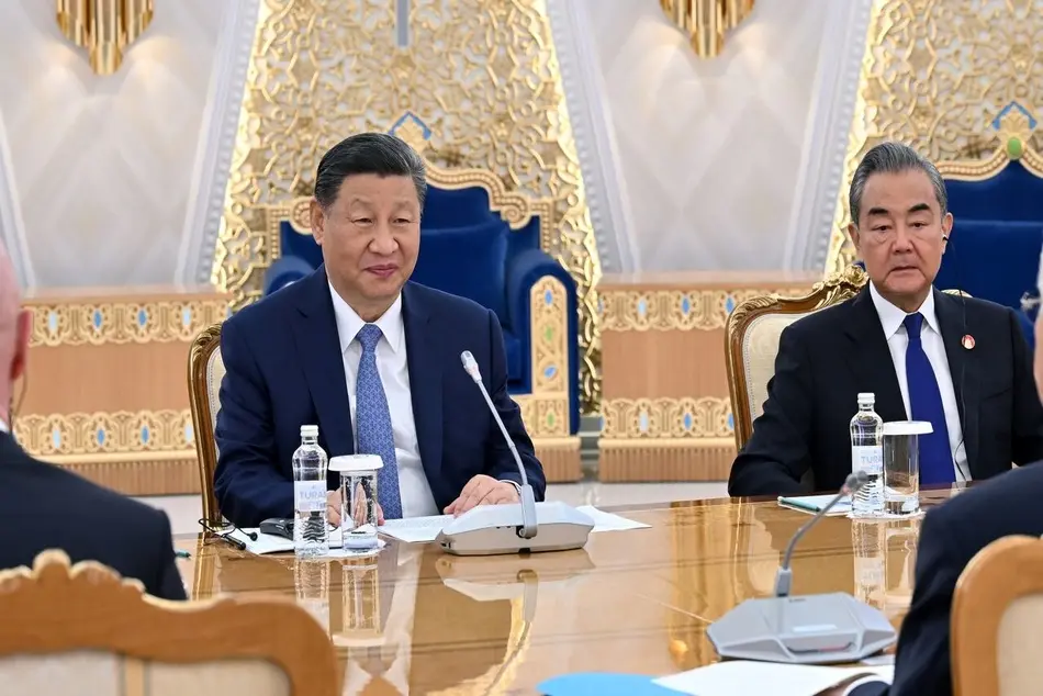 شی جین پینگ: چین از پیوستن قزاقستان به بریکس حمایت می کند