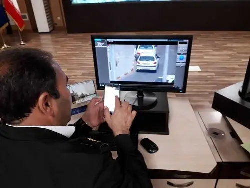 رصد تخلفات رانندگی از مرکز نظارت تصویری فرودگاه مهرآباد