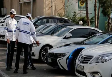 تعیین تکلیف وسایل نقلیه توقیفی در پارکینگ‌ های سراسر کشور
