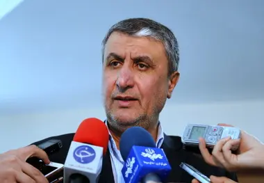 ساخت ۳۰۰ کیلومتر آزادراه و ۴۰۰ کیلومتر بزرگراه در خراسان رضوی