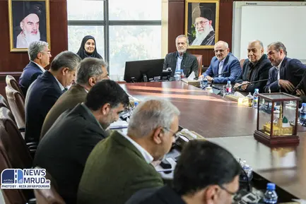 گزارش تصویری بازدید رئیس جمهور از وزارت راه و شهرسازی (11)