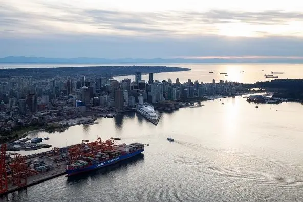 Port of Vancouver Agrees Large-Scale Extension