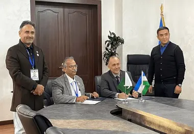 توافقنامه همکاری بین سازمان‌های ریلی ازبکستان و پاکستان امضا شد