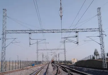 بازسازی و اورهال ۳۴۰ متر از شبکه بالاسری ایستگاه وردآورد در خط پنج متروی تهران


