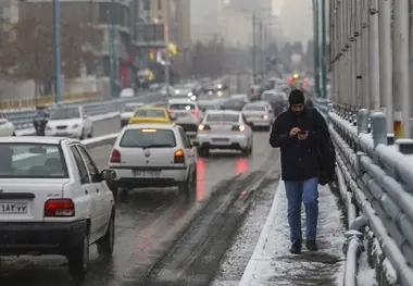 بارش برف و باران در جاده‌های 11 استان کشور/ترافیک سنگین در کندوان
