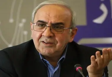 خودروسازان برتر را به نمایشگاه بیاورید