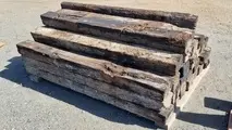 عرضه ۲۱۵ تن ضایعات فلزی و ۹۲۹ تراورس چوبی راه آهن در بورس کالا