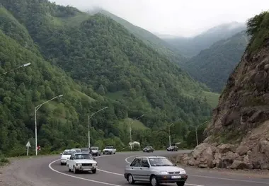 ۳۰ کیلومتر از جاده گردنه حیران بهسازی می شود 