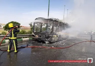 جزییات آتش سوزی اتوبوسی بر روی پل سردرود