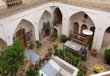 خسارت ۶ همتی به بوم‌گردی‌ ها/ سفرها در بحران متوقف شد