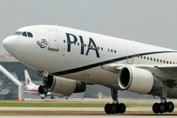 همکاری پاکستان با هواپیمایی قطر برای انتقال مسافران به عربستان