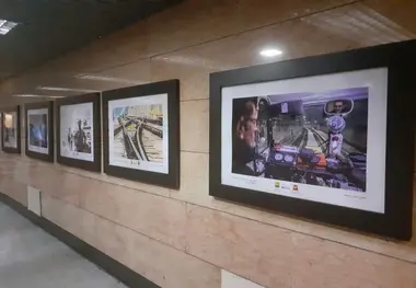 نمایش آثار برگزیده «مسابقه عکس مترو» در ایستگاه‌های سرسبز، فرهنگسرا و تهرانپارس

