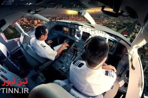 فیلم | مرگ یک خلبان در حین پرواز!