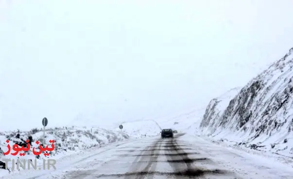 عملیات راهداری زمستانی در ۸۲۷۲ کیلومتر از محورهای استان