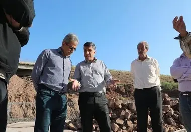 پیشرفت ۵۰ درصدی تقاطع غیرهمسطح راه آهن سلماس صوفیان