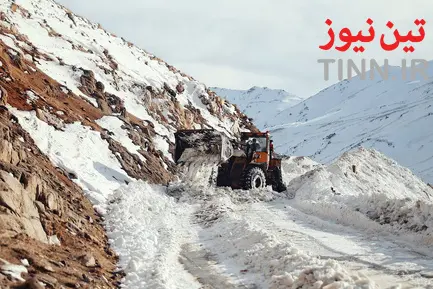 عملیات بازگشایی جاده پیست اسکی تاریک دره همدان