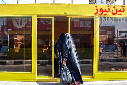  ایستگاههای اتوبوس اهواز در انتظار هوای خنک
