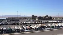 فیلم| صف چند کیلومتری و وضعیت دشوار کامیون‌ها در ورودی گمرک دوغارون