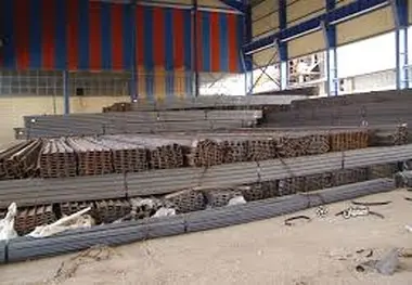 کرایه رانندگان کامیون در جیب انبارداران/ نقش انبارها در فقر کامیونداران