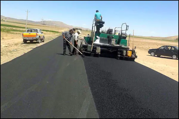 آغاز عملیات روکش آسفالت ۲۵۶ کیلومتر از راه‌های استان اردبیل