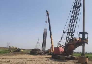 راه‌ آهن رشت آستارا پس از ۲۶ سال مذاکره و ۴ سال کلنگ‌ زنی؛ پیشرفت یک درصدی پروژه و بار مالی ۲۰۰ همتی
