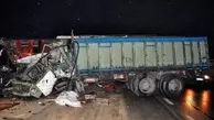 برخورد اتوبوس با کامیون در محور بجنورد- جنگل گلستان سه کشته داشت