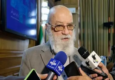 چمران: خودروسازان داخلی نتوانستند اتوبوس های مورد نیاز را تامین کنند