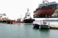  آب اندازی  ۲ فروند شناور در بندر شهید رجایی 