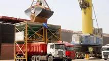 24 فروند کشتی کالای اساسی در بندر شهید رجایی پهلودهی شد