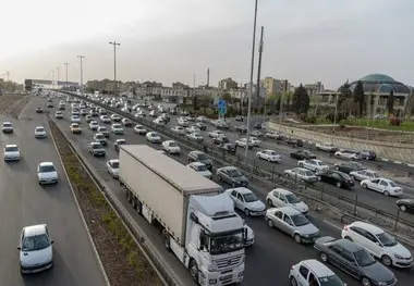 
کاهش ۶ درصدی ترافیک تهران در تیرماه
