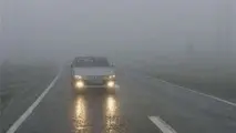 لغزندگی سطح جاده های زنجان بر اثر بارش باران / احتمال بارش برف در ارتفاعات