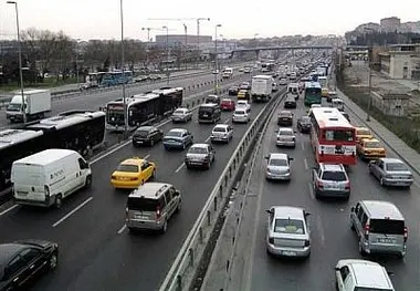 جذابیت‌های گذر از اتوبان همت