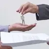 قوانین رگولاتوری و حقوق مستأجران (Regulation & Tenant Rights)